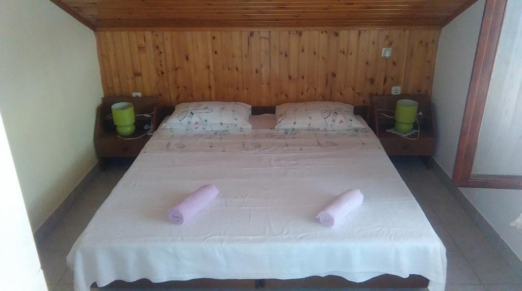 Guest House Bocac Sali Luaran gambar
